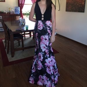 Prom dress